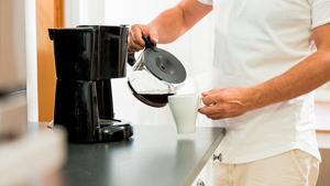 How Caffeine Affects Your Brain While You Sleep [Video]