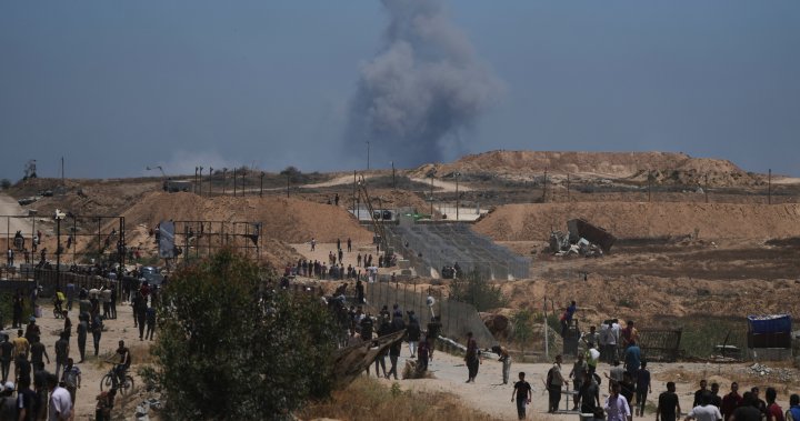 31 killed while heading to Gaza aid hub, officials and witnesses say – National [Video]