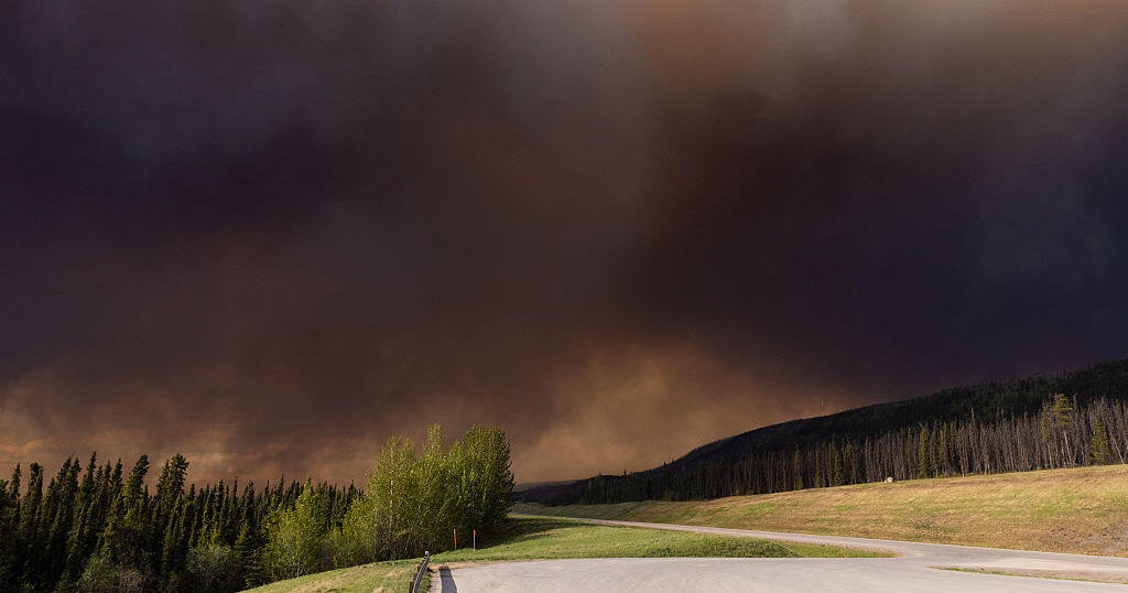 Canadian wildfires force tens of thousands to evacuate [Video]
