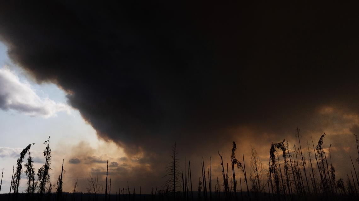 Canadian wildfire smoke pushes into US, impacting air quality [Video]