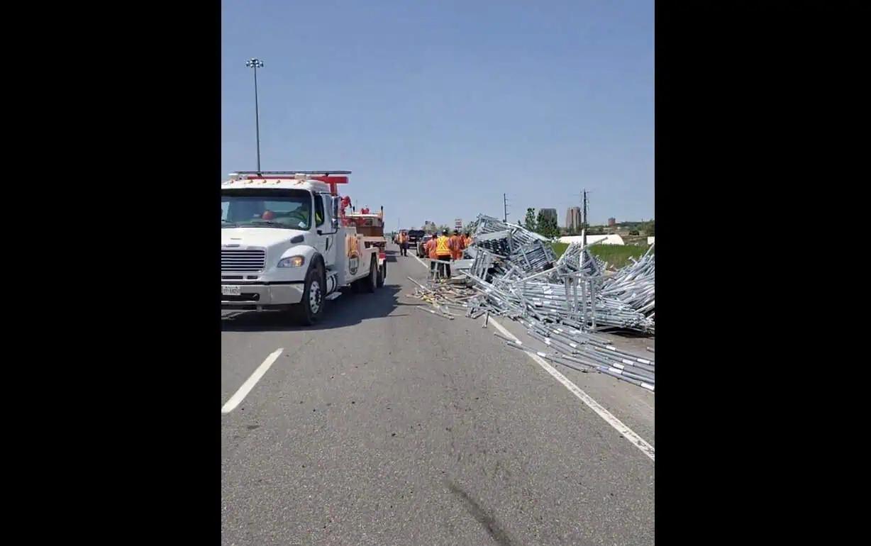 ‘Significant’ delays after truck rollover near Toronto Pearson Airport in Mississauga [Video]