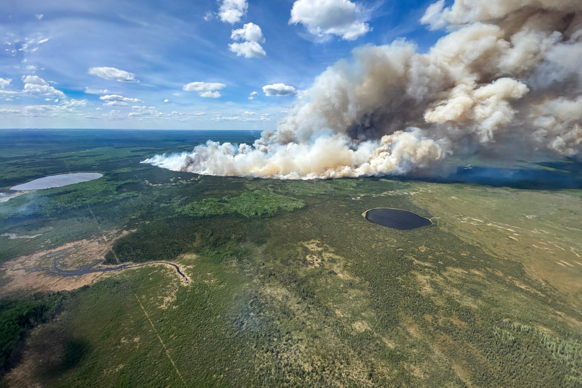 Wildfires force Alberta oil sands producers to evacuate workers, stop some oil flows [Video]