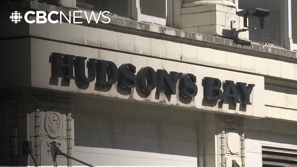 Nostalgic Vancouver shoppers say farewell to The Bay on its final day [Video]