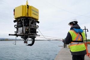 In Canada lake, robot learns to mine without disrupting marine life [Video]