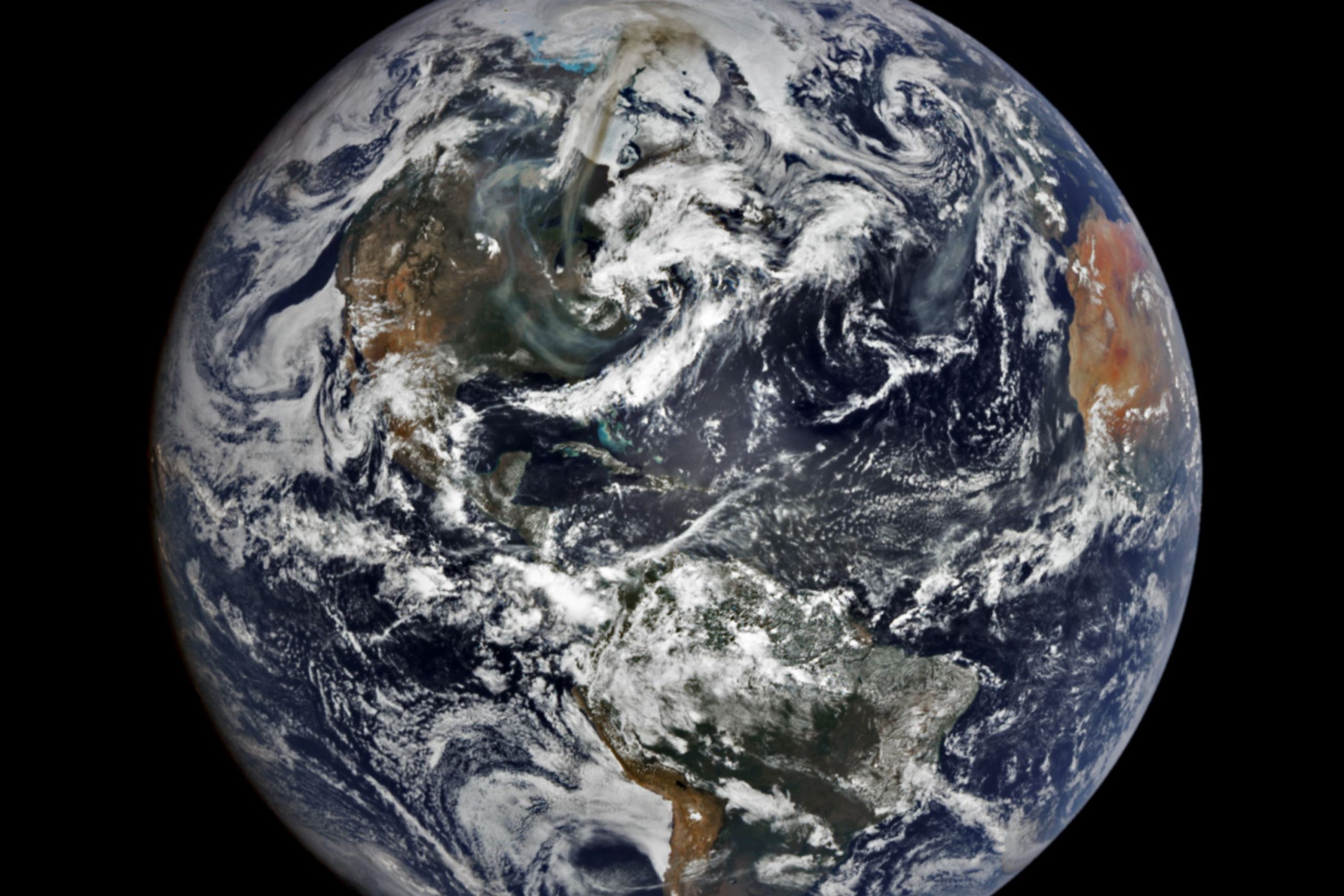 NASA Image Reveals Wildfire Haze Over US So Big It Can Be Seen From Space [Video]