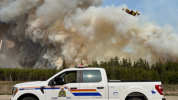 Federal government to match Red Cross donations to help wildfire victims [Video]