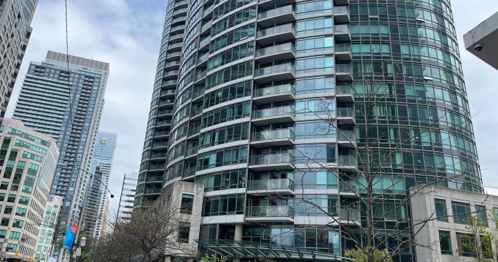 Toronto mother denied bail for attempted murder, after allegedly throwing son off balcony [Video]