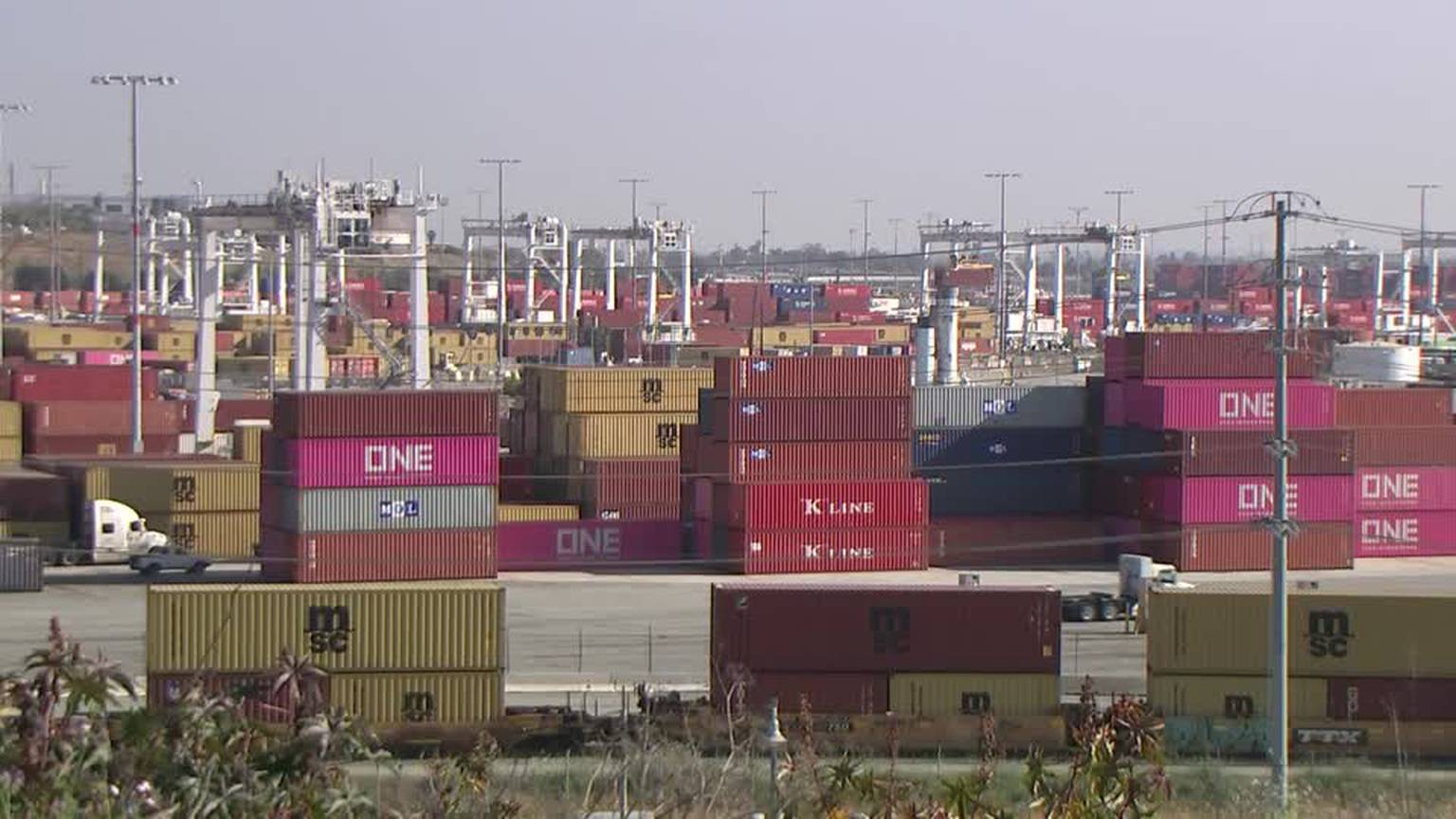U.S. pushes countries for their best offer on trade negotiations by Wednesday [Video]