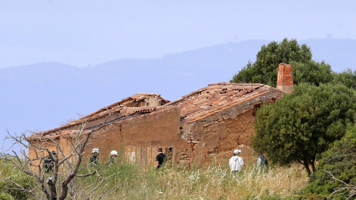 Madeleine McCann case: Police search rural site in Portugal [Video]