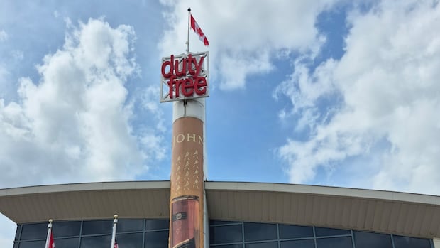 Canadian border mayors push feds for financial aid for slumping duty free stores [Video]