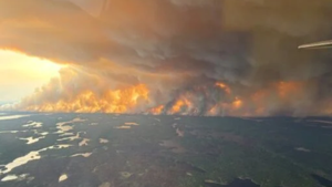 Canada, US warn of air quality hazards as Canadian fire smoke reaches Europe [Video]