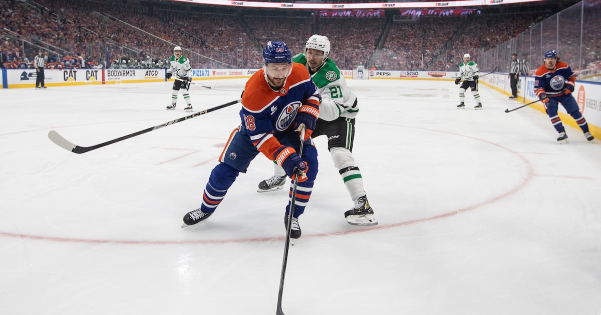 Oilers’ Hyman says his right wrist was dislocated late last round, knocking him out of the playoffs  WSOC TV [Video]
