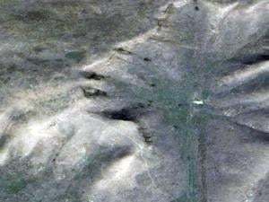 Giant head spotted from space on Google Maps divides the internet [Video]
