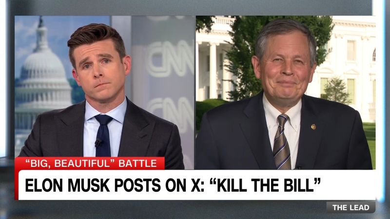 GOP senator reveals what Trump said in White House meeting [Video]
