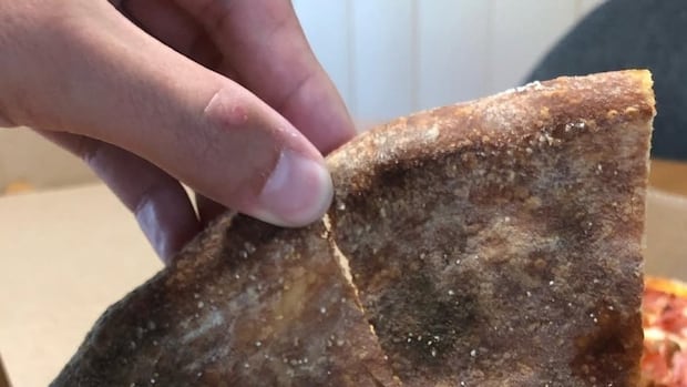 A slice from Windsor or Cornwall? Welcome to an Ontario border-city pizza battle [Video]