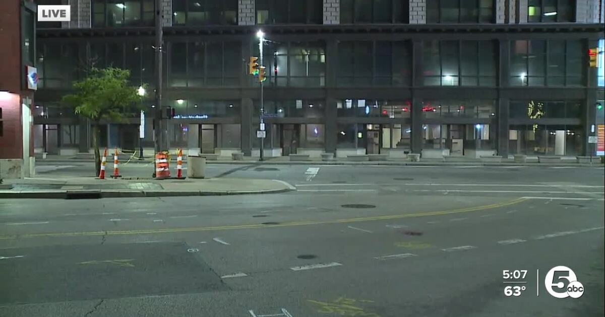 2 major Cleveland streets to go one-way near Gateway [Video]