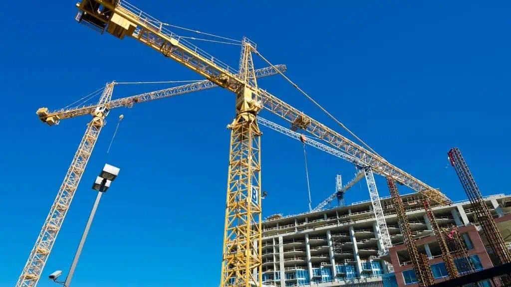 More housing, fewer pawn shops needed around shopping malls, GO stations in Ontario city [Video]