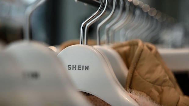Consumer group accuses Shein of manipulating shoppers with ‘dark patterns’ [Video]
