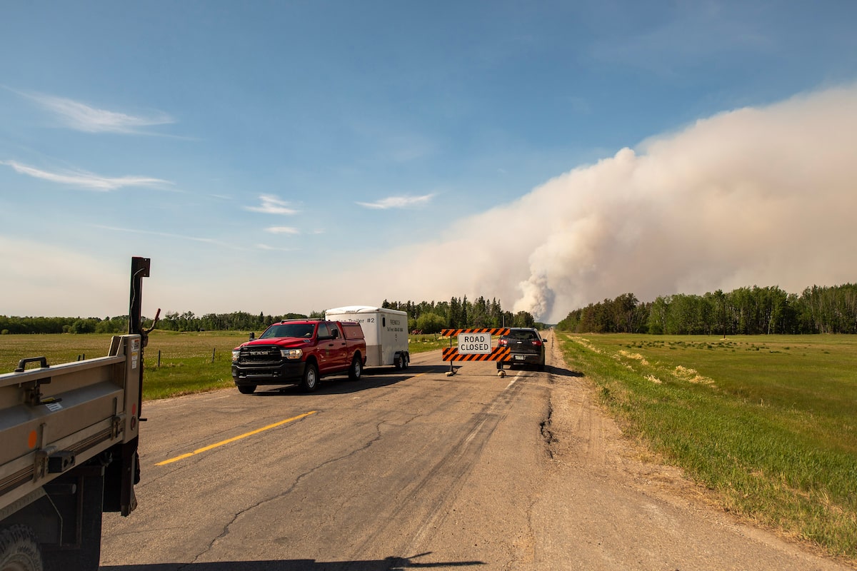 Wildfires force upwards of 30,000 people to flee in Saskatchewan and Manitoba [Video]