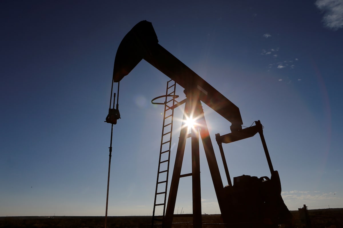 Oil prices headed for rebound this week as Trump and Xi resume trade talks [Video]
