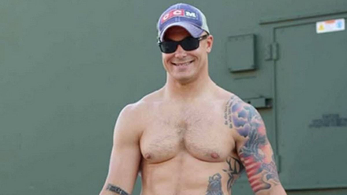 Manhunt for killer dad takes grave new turn as police reveal where they think he’s hiding [Video]