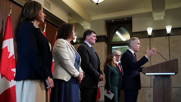 Liberals table bill to cut trade barriers, speed up ‘nation-building’ infrastructure [Video]