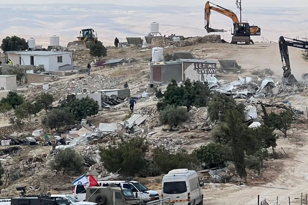 As Israeli bulldozers demolish their homes, West Bank Palestinians are losing hope [Video]