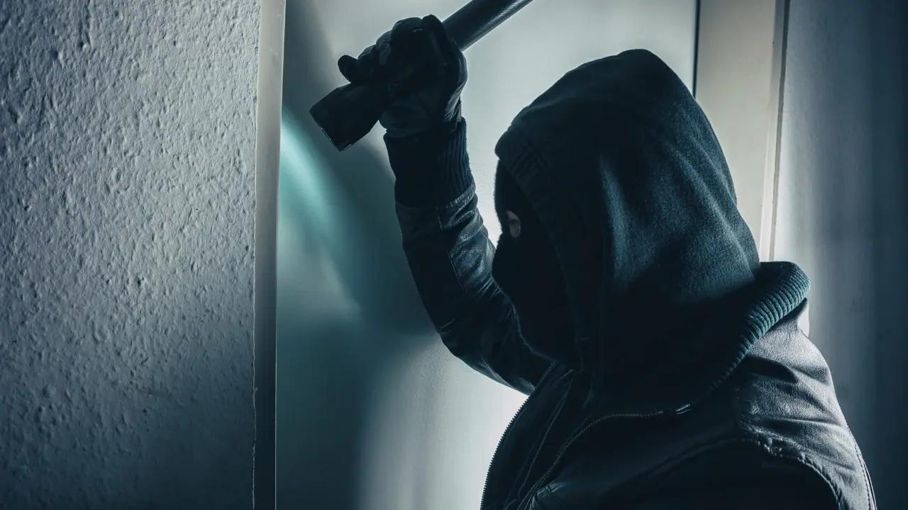 180 break-and-enters over 31 days in Mississauga and Brampton, Ontario [Video]