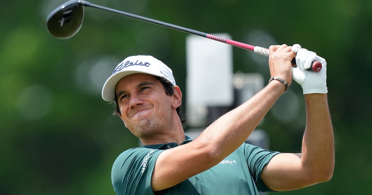 Matteo Manassero and Ryan Fox share the 3rd-round lead in the RBC Canadian Open  Boston 25 News [Video]