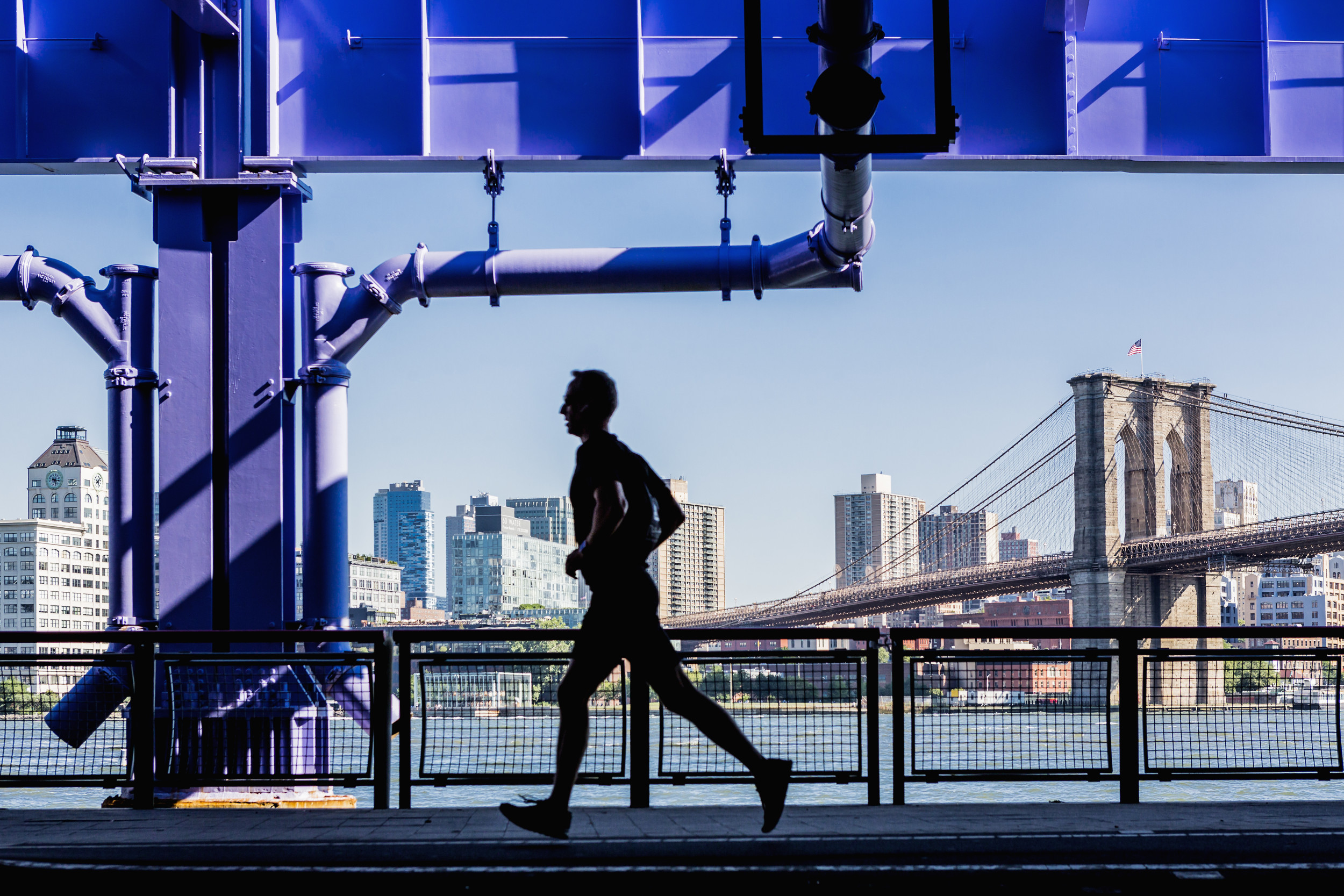 Thousands of Americans Told To Avoid Outdoor Exercise [Video]