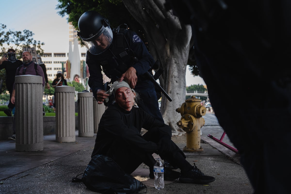 Police clash with immigration protesters in L.A., National Guard troops deployed [Video]