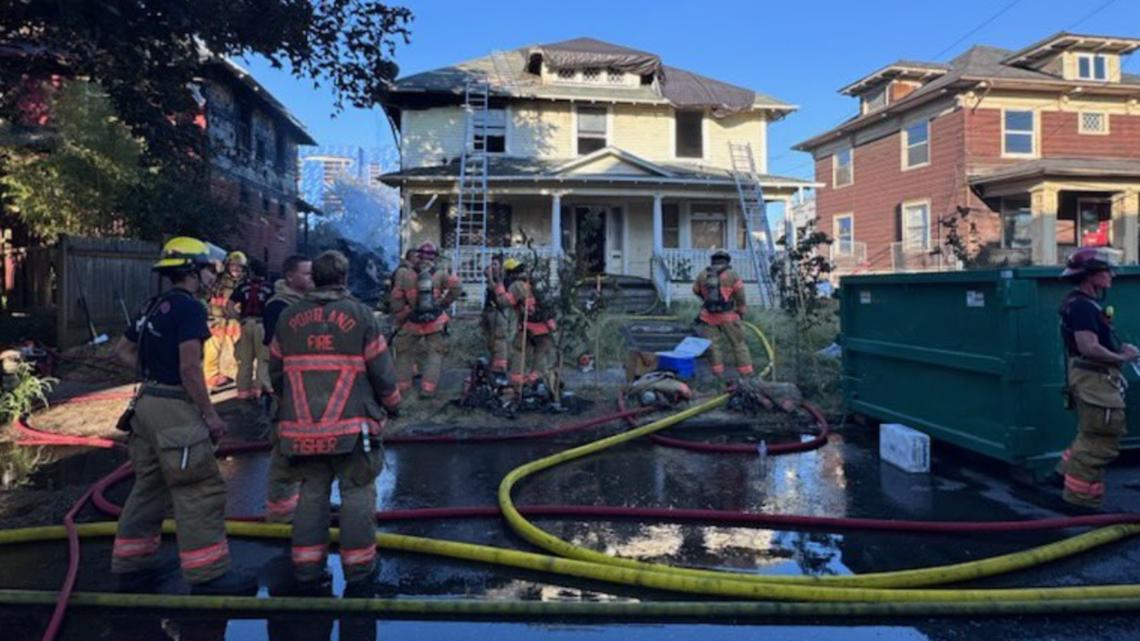 3-Alarm blaze hits home, business in North Portland [Video]