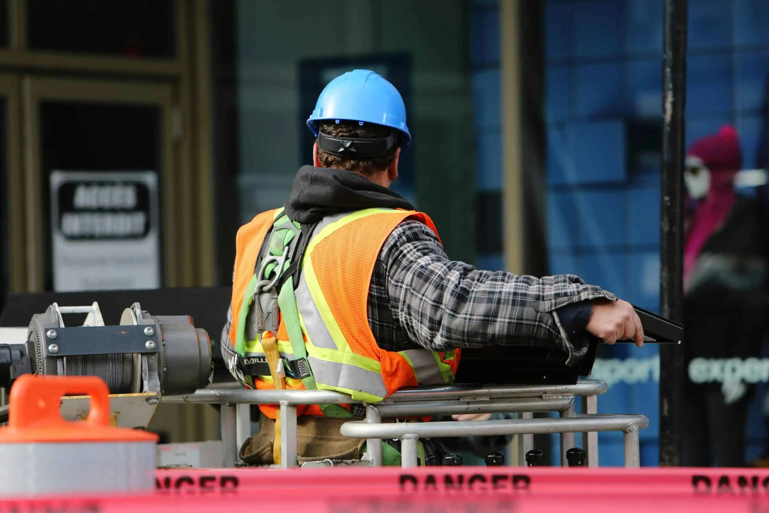 Workplace safety workers continue strike after negotiations stall in Ontario [Video]