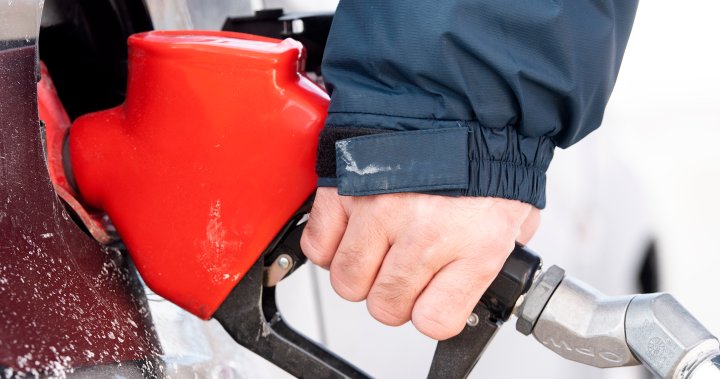 Quebec government scraps gasoline floor price to boost competition – Montreal [Video]