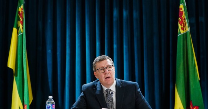 Saskatchewan premier to respond to criticism over wildfire response [Video]