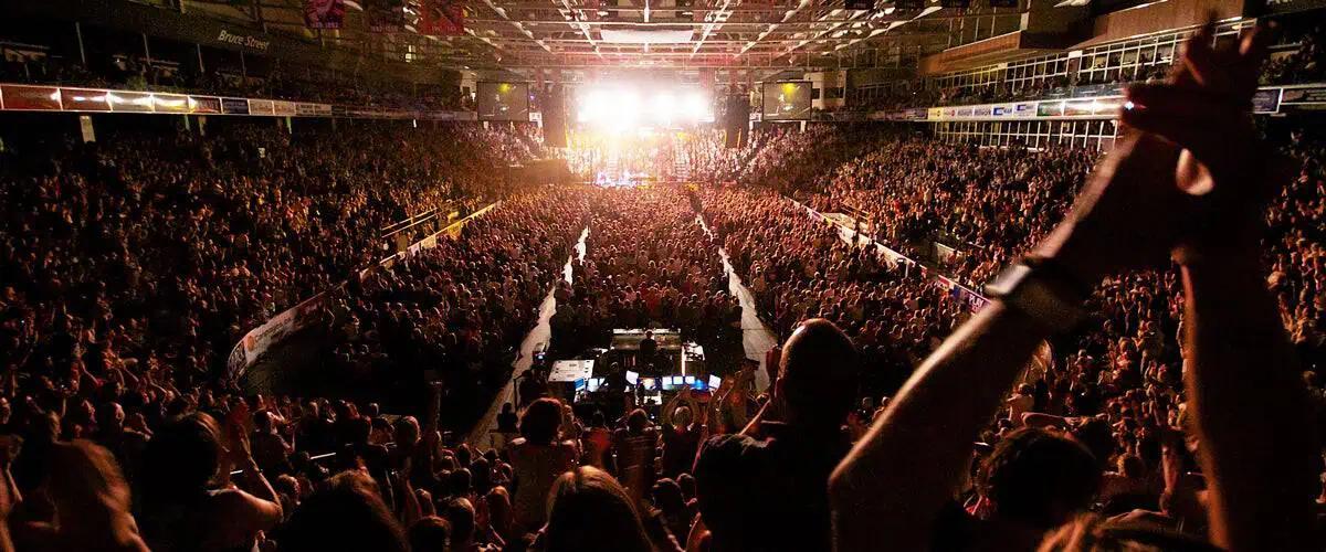 Changing of the guard at major Ontario arena and concert venue [Video]