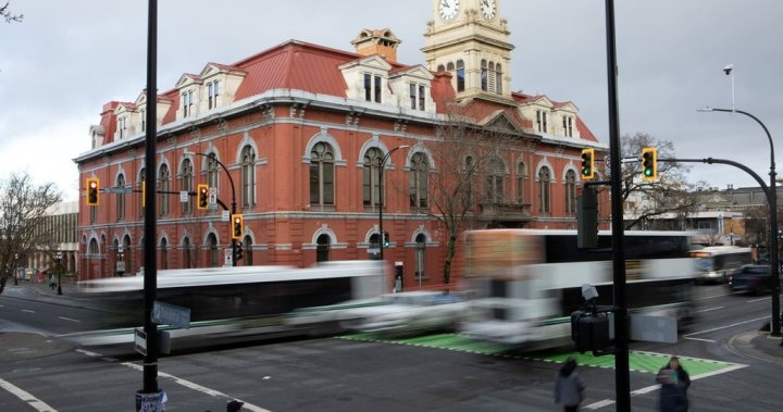 Almost half of downtown Victoria businesses open to leaving if lease expires: Survey – BC [Video]