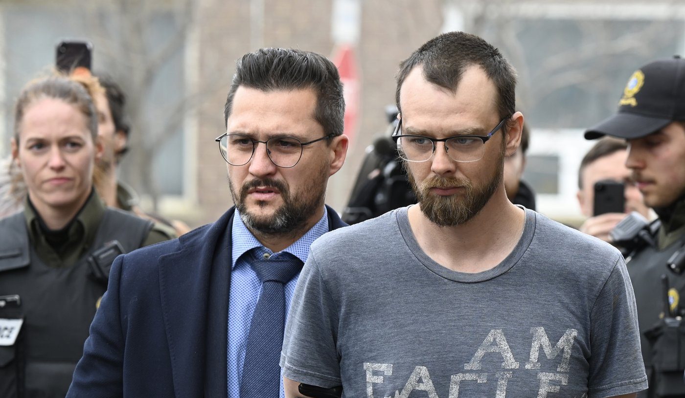 Accused in Quebec truck attack tells judge to shut up, threatens prosecutor at trial [Video]