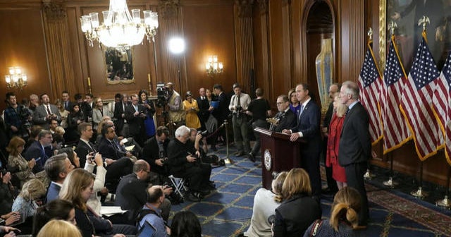 House Democrats unveil impeachment articles as they reach deal with White House on trade [Video]